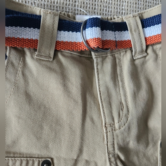 New Gymboree Baby Boy's Khaki Shorts with belt 3-6 months - Picture 2 of 4